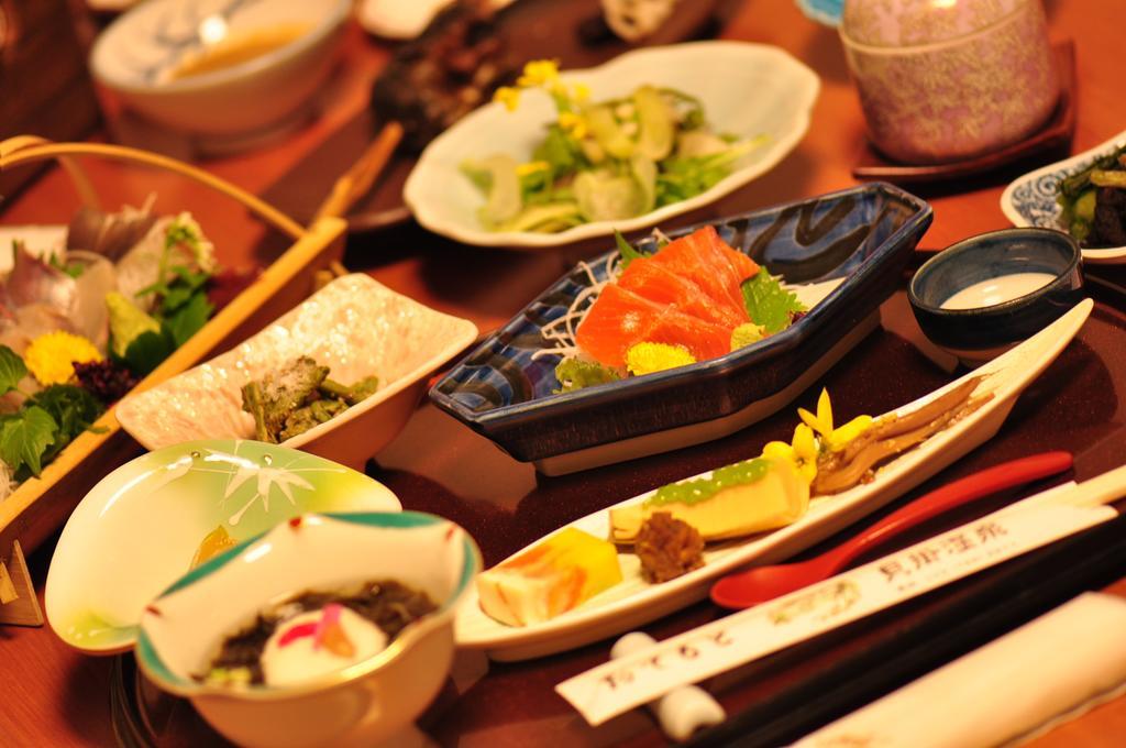 Kaikake Onsen Hotel Yuzawa  Eksteriør billede